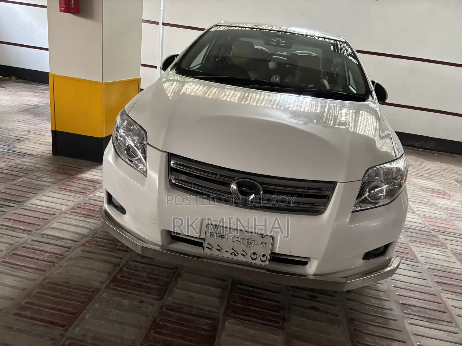 Toyota Axio 2012 অফ হোয়াইট
