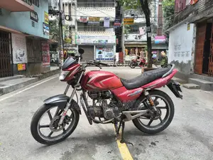 Runner Bullet 100 2010 Red