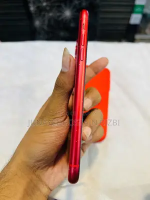 Apple iPhone 11 64 GB Red