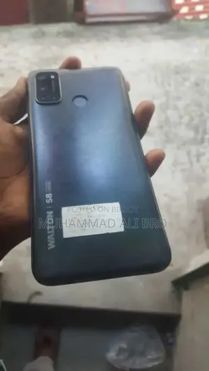 Walton 4 GB Gray