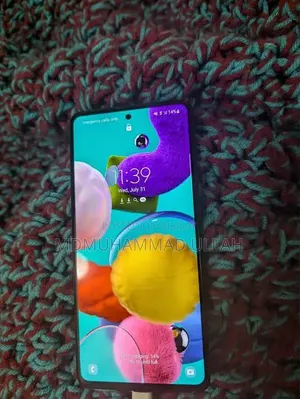 স্যামসাং গ্যালাক্সি এ৫১ ১২৮ জিবি কালো