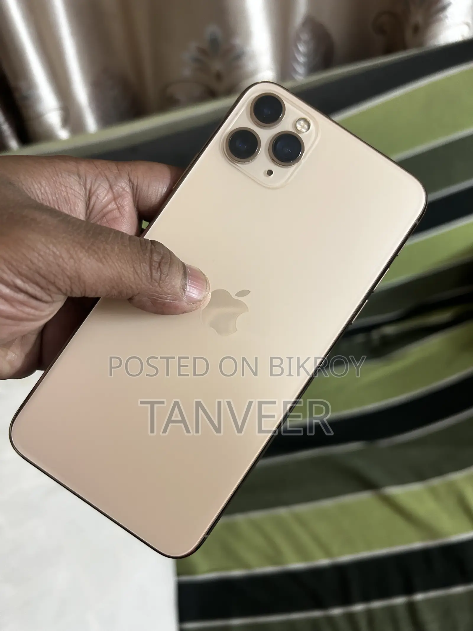 অ্যাপল আইফোন ১১ প্রো ম্যাক্স ২৫৬ জিবি গোল্ড