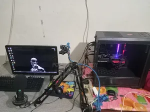 Desktop Computer 16GB AMD Ryzen 5 SSD 128GB
