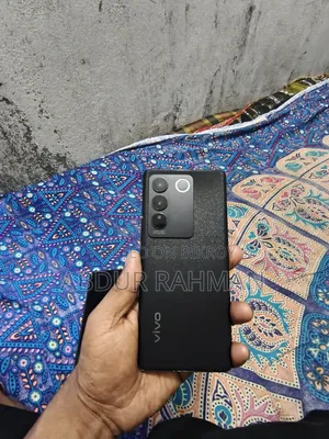 Vivo V27 128 GB Black