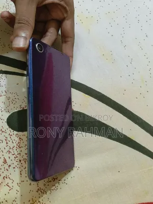 Oppo F7 128 GB Purple