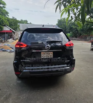 Nissan X-Trail 2.0 Hybrid AWD 2018 Black