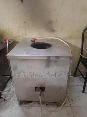 A Tandoori Roti making machine for sale