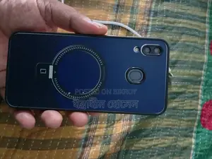 Samsung Galaxy M20 32 GB Blue