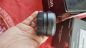 Canon R100