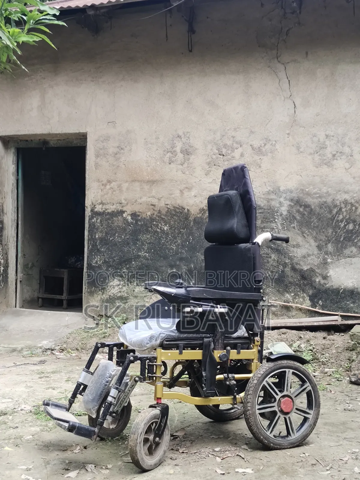 Electric Wheelchair