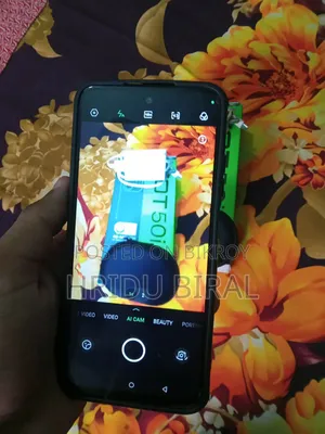 Infinix Hot 50i 128 GB Red