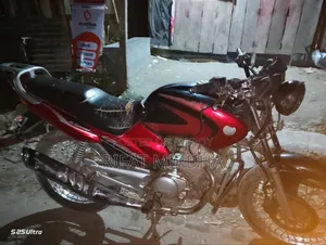 Yamaha 2006 Silver
