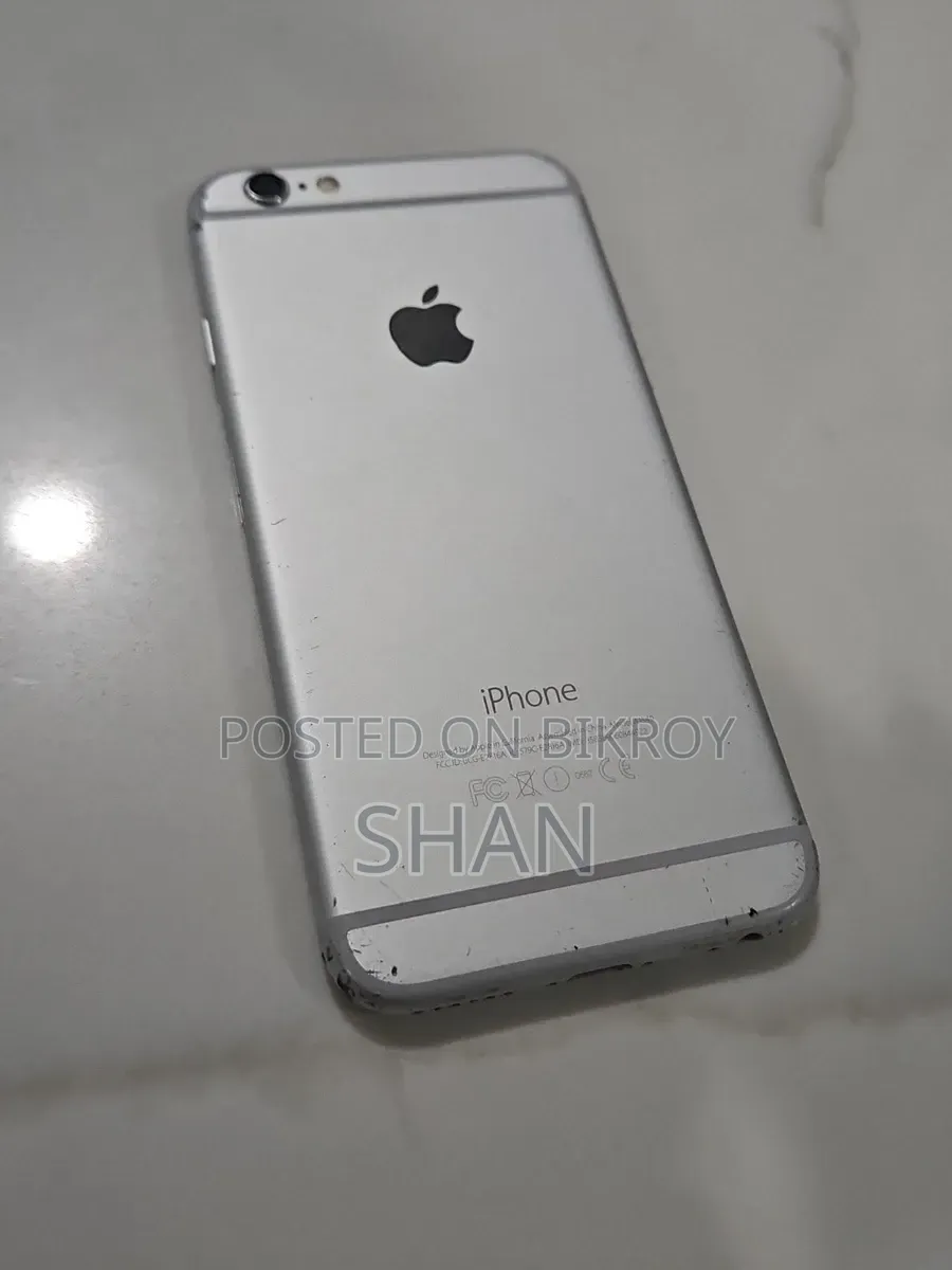 Apple iPhone 6 16 GB Silver