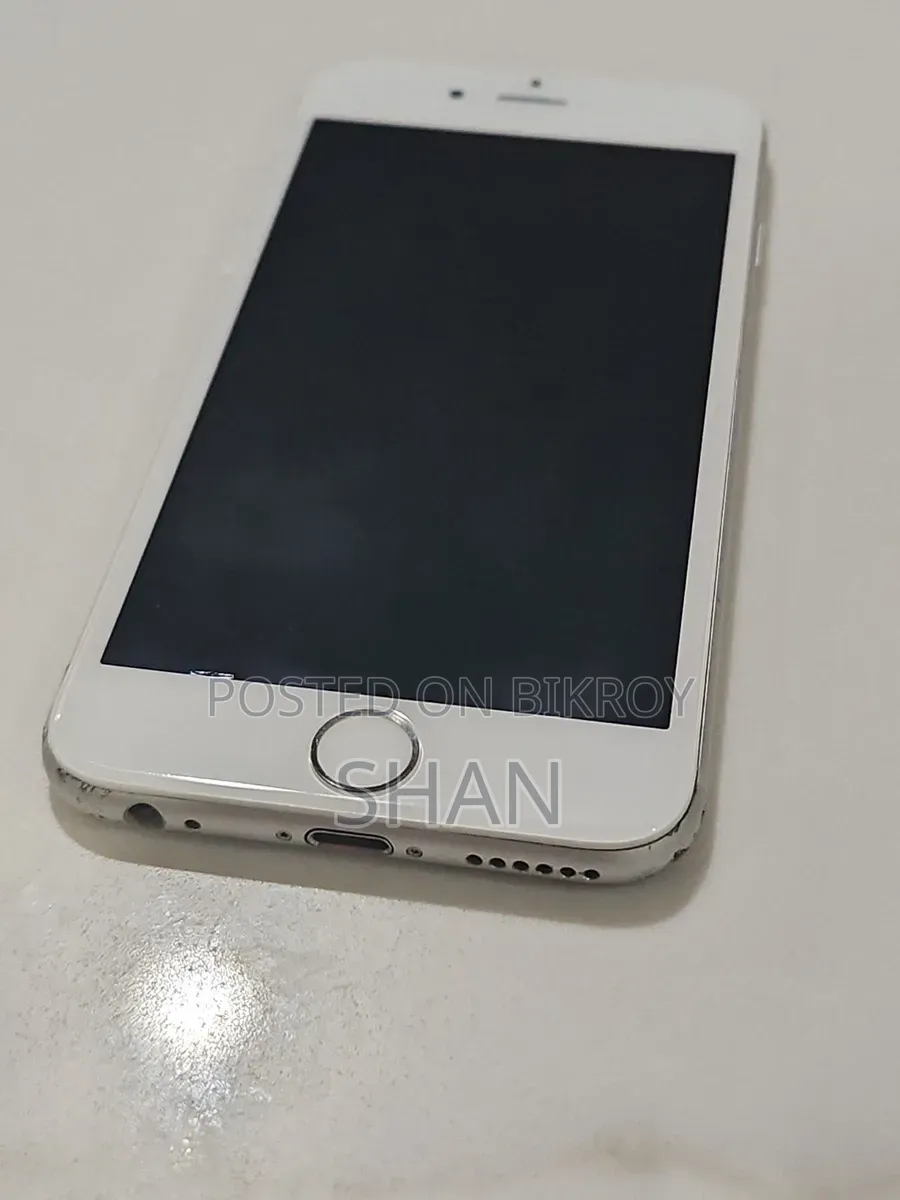 Apple iPhone 6 16 GB Silver