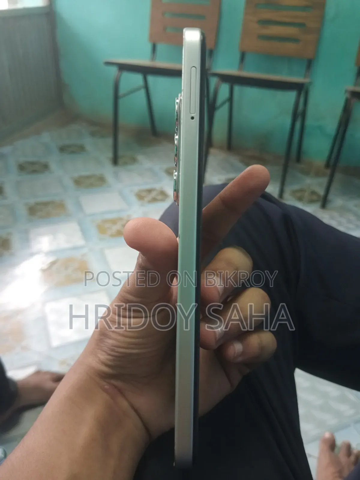 Infinix Hot 60i 128 GB Silver