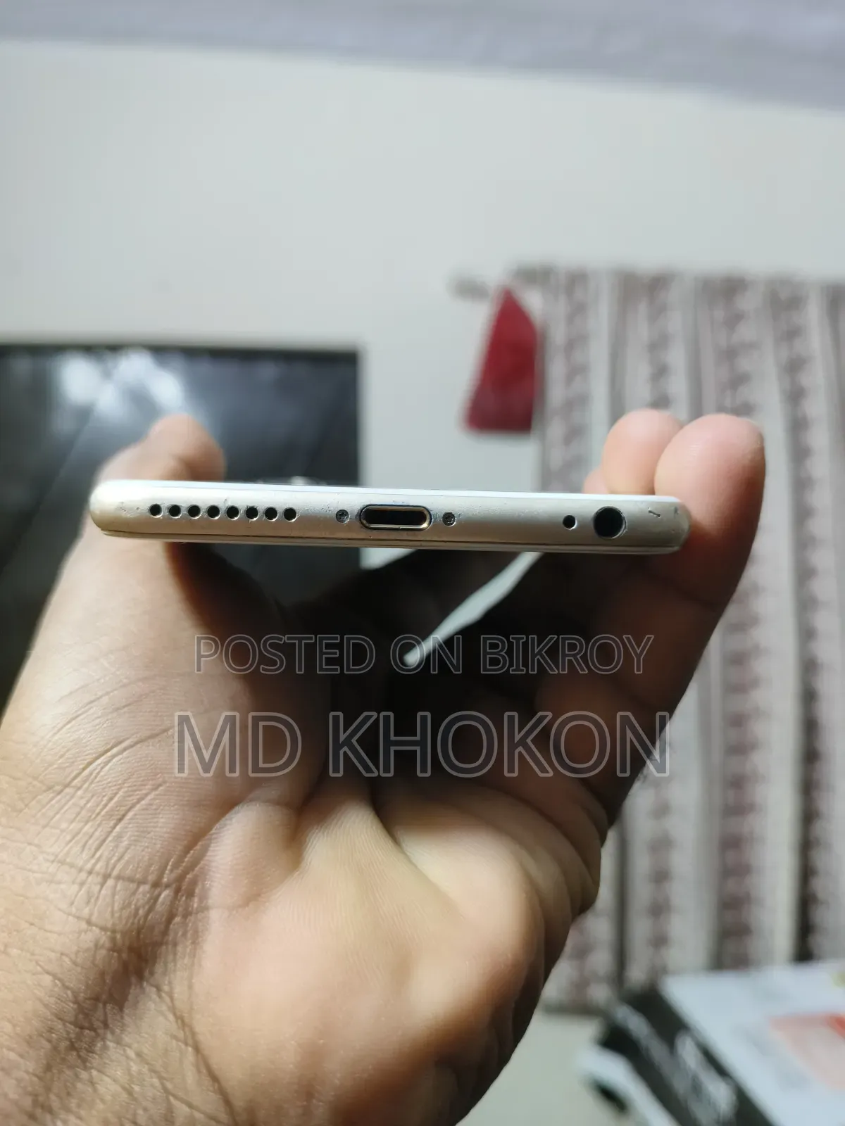 অ্যাপল আইফোন ৬এস প্লাস ৬৪ জিবি রোজ গোল্ড