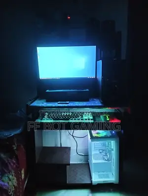 Desktop Computer MSI 8GB AMD Ryzen 5 SSD 256GB