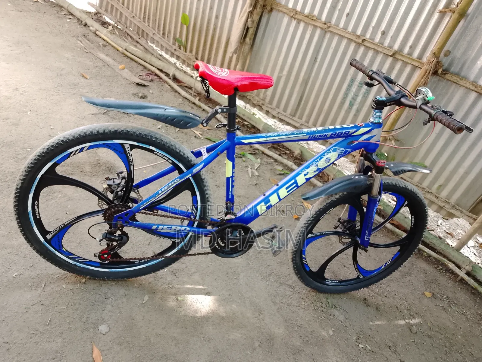 Cycle like new, no problems, just buy and ride