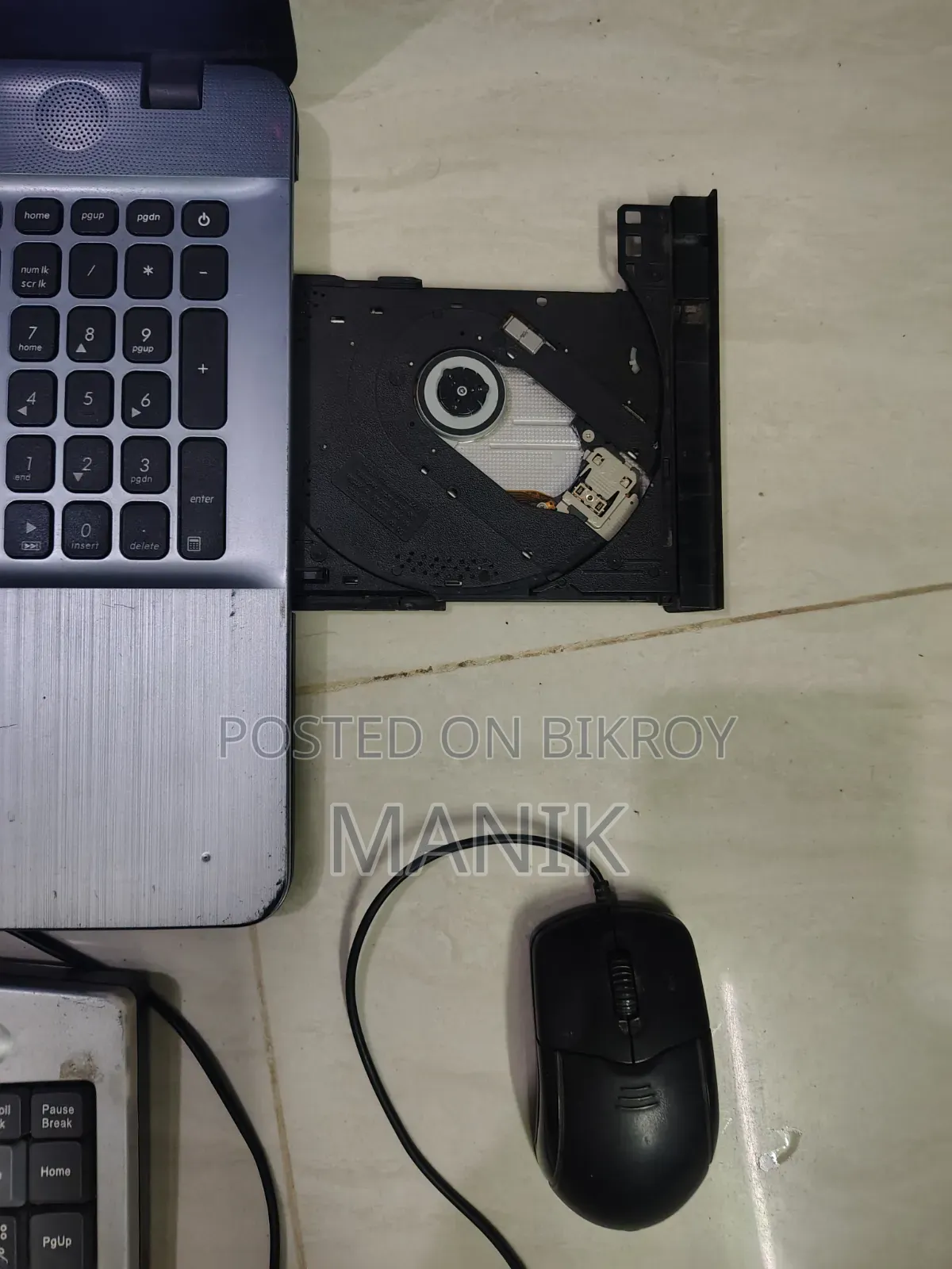 Laptop Asus VivoBook Max X541UA 4GB Intel Core I5 SSD 256GB