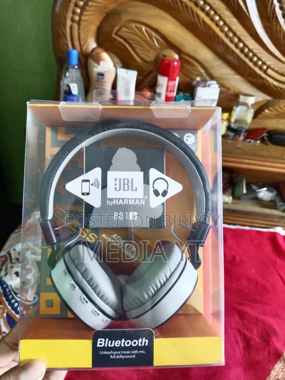 New Original JBL Bluetooth Headphone