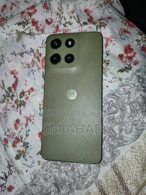 New Motorola Moto G15 256 GB Green