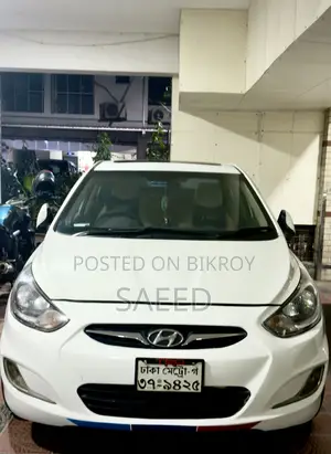 হুন্দাই অ্যাকসেন্ট ২০১৪ সাদা