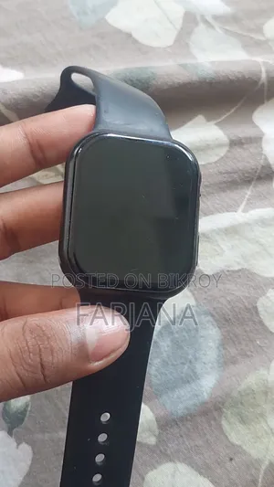 Smart Watch With Magnetic Charger | Good Condition