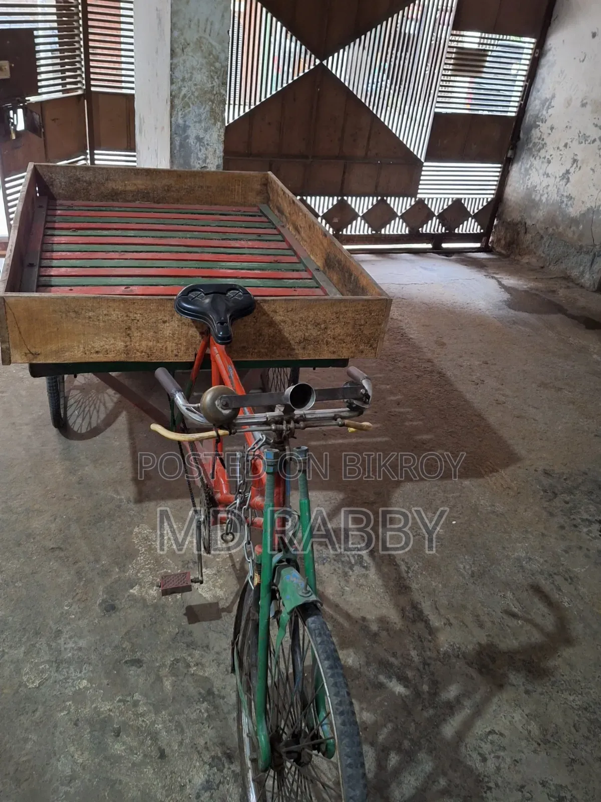 ভ্যান গাড়ি বিক্রি