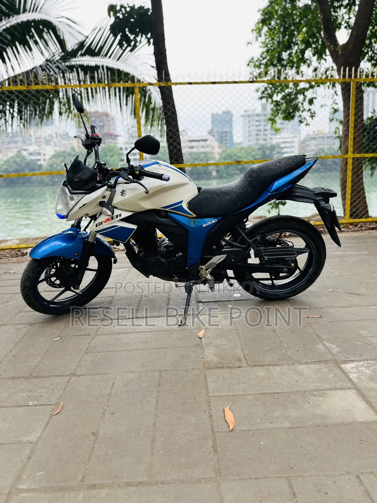 Suzuki Gixxer Monotone 2018 White