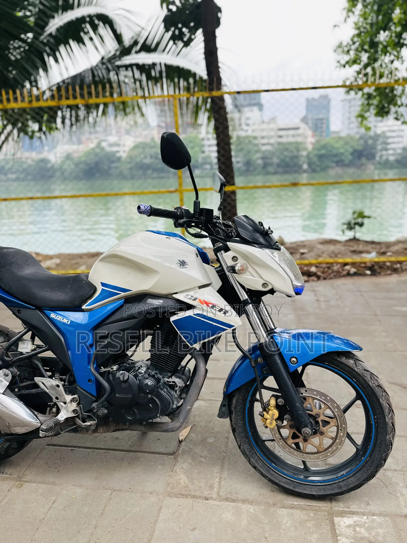 Suzuki Gixxer Monotone 2018 White