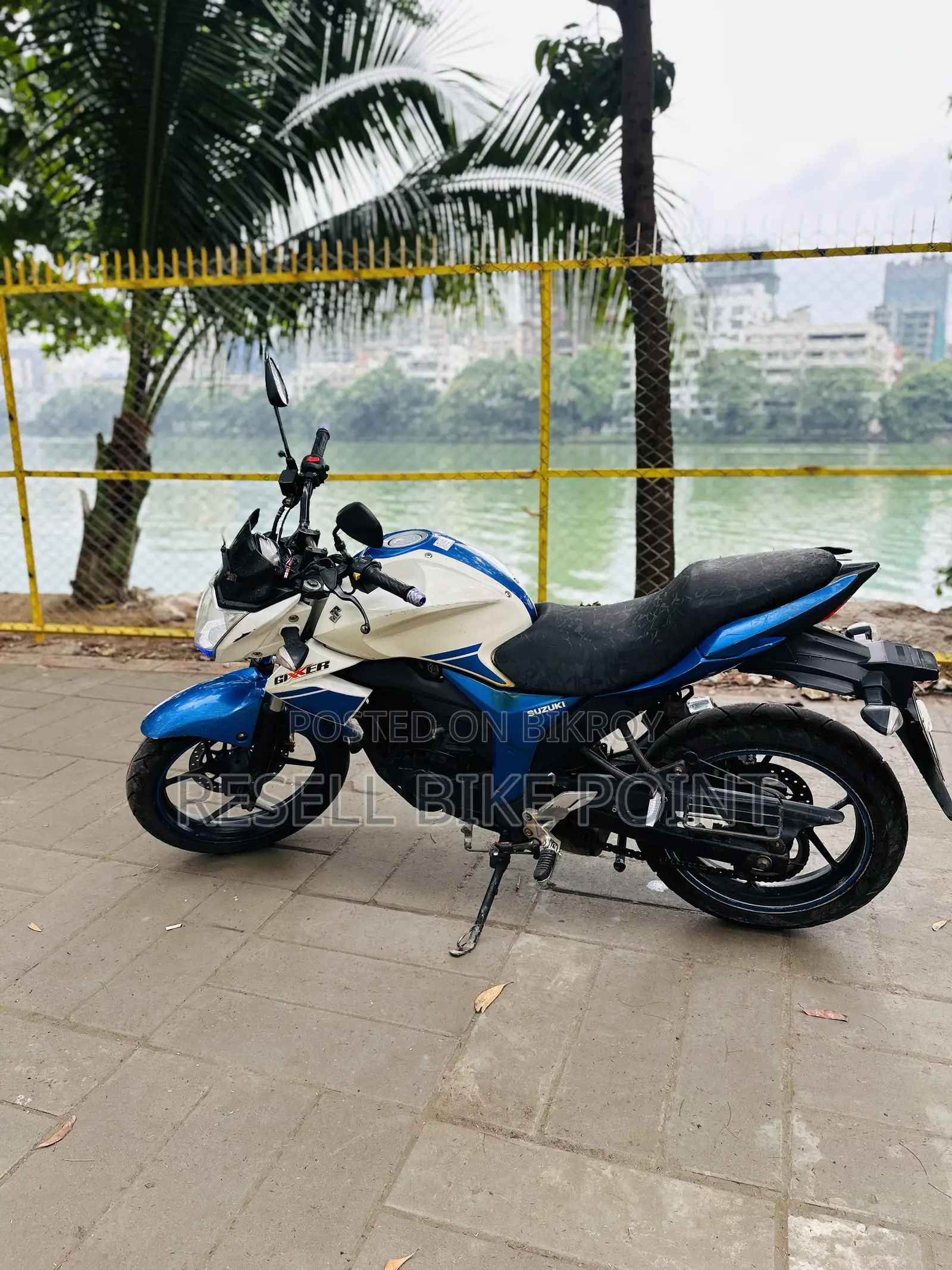 Suzuki Gixxer Monotone 2018 White