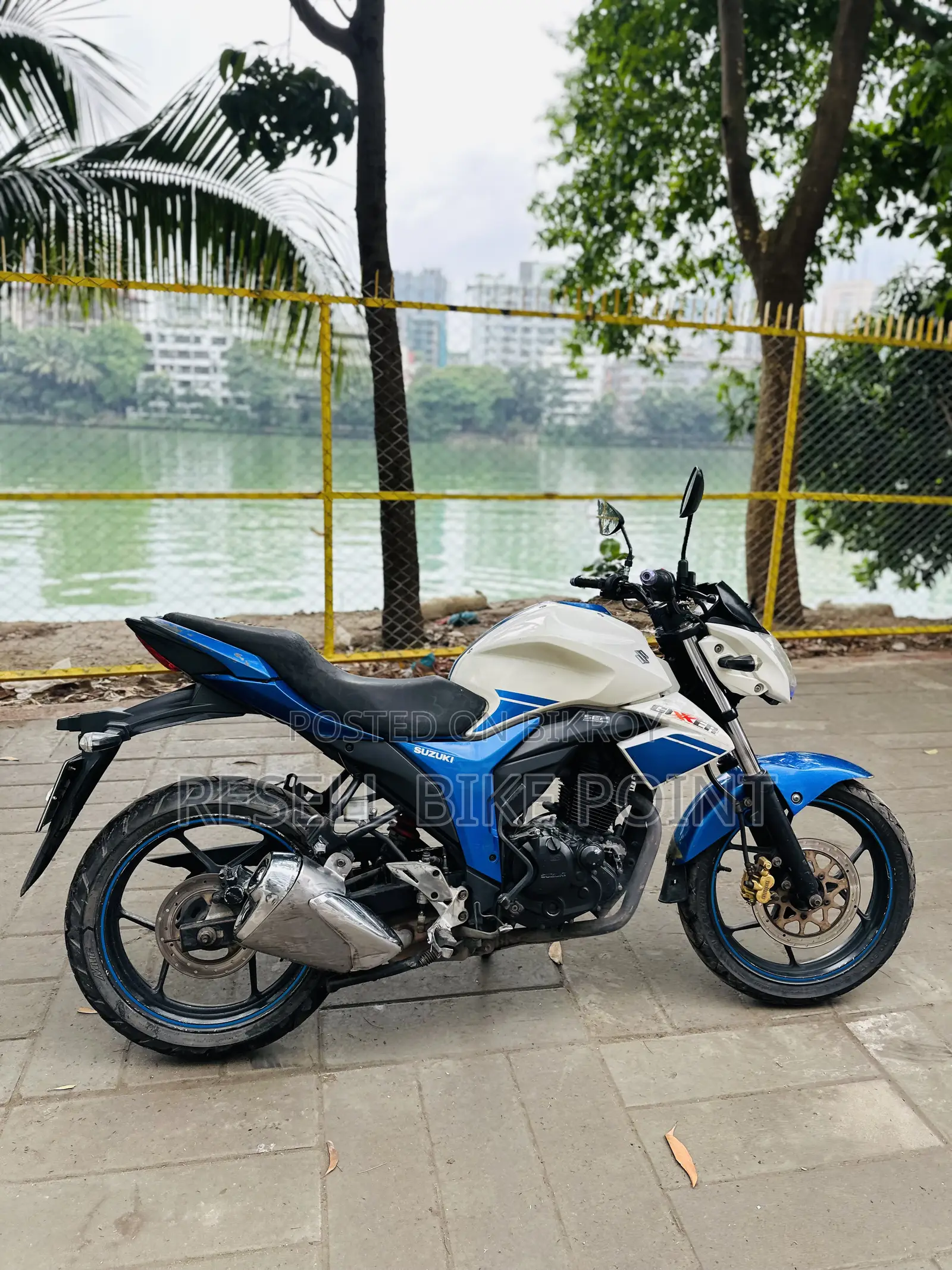 Suzuki Gixxer Monotone 2018 White
