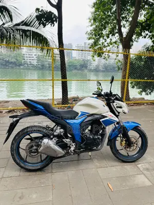 Suzuki Gixxer Monotone 2018 White