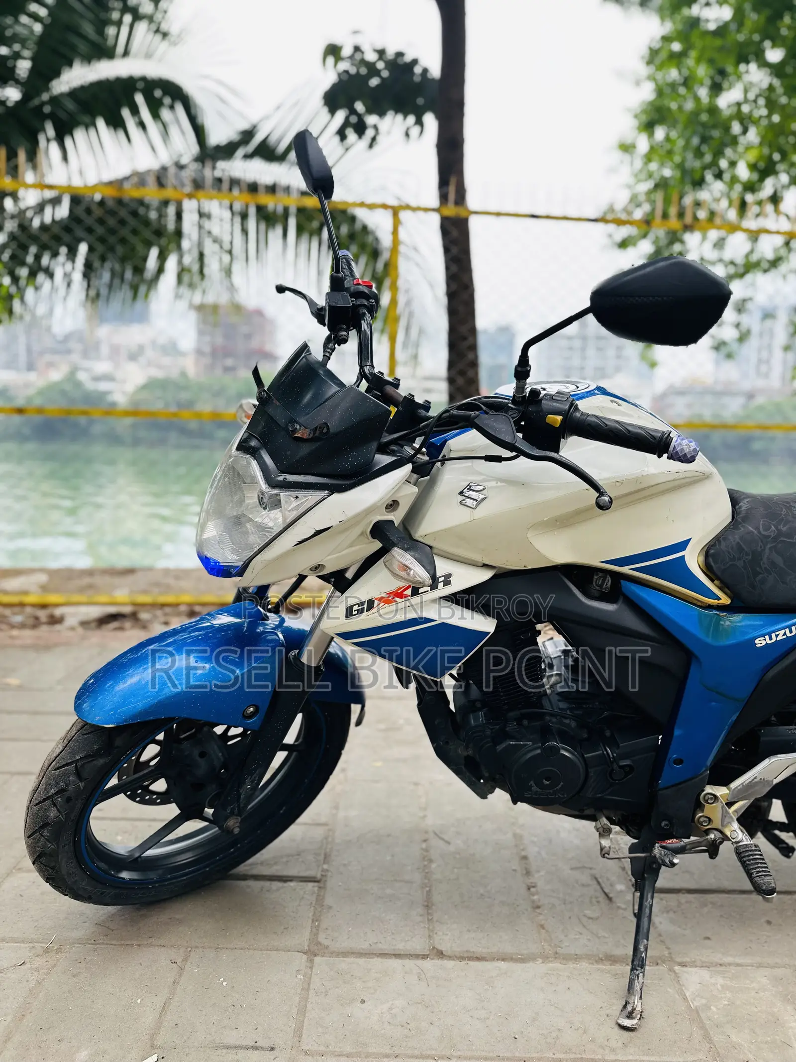 Suzuki Gixxer Monotone 2018 White