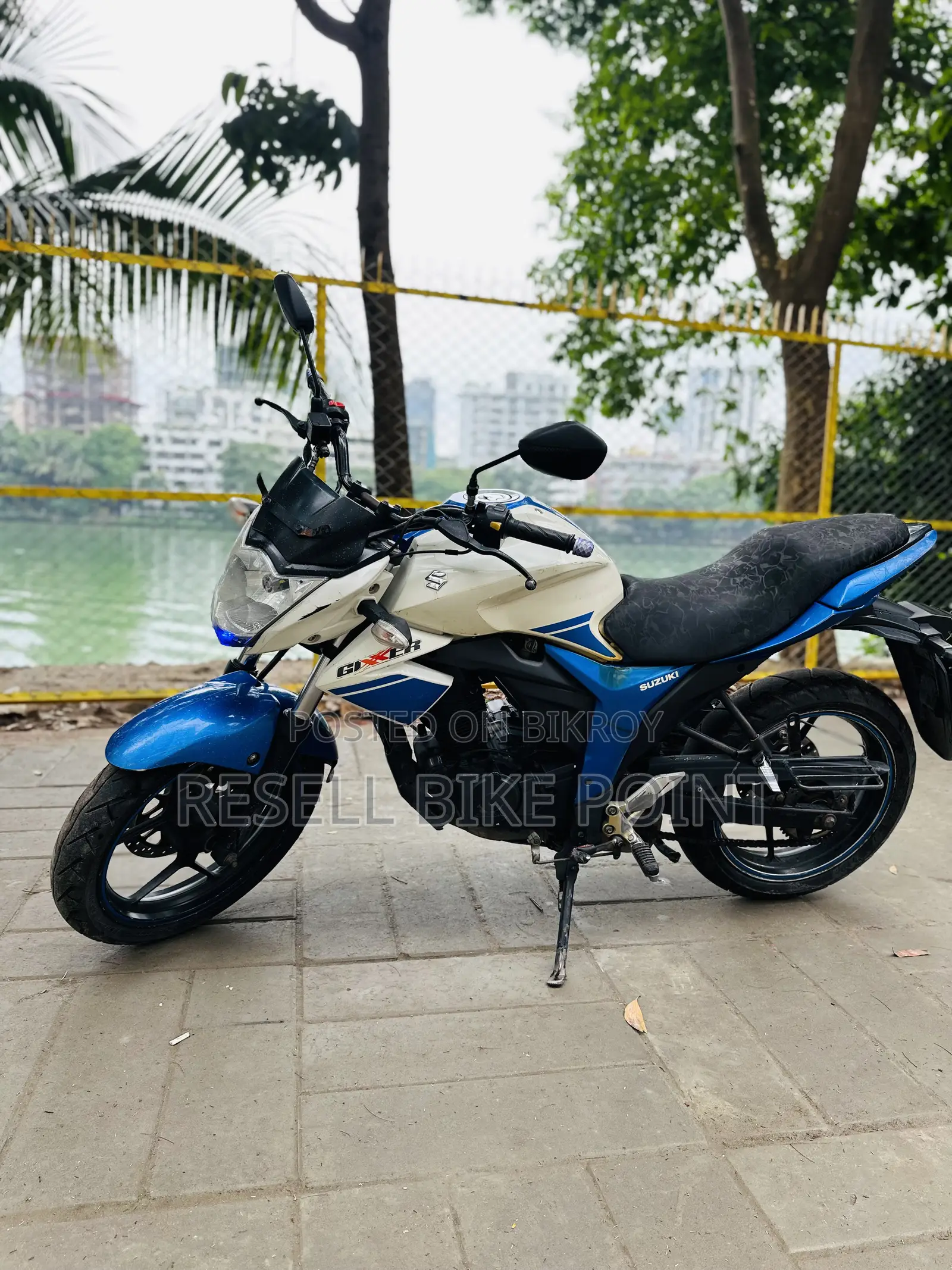Suzuki Gixxer Monotone 2018 White