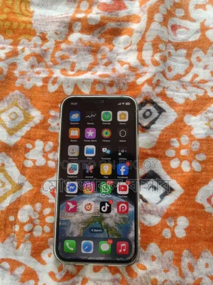 Apple iPhone 12 64 GB Green