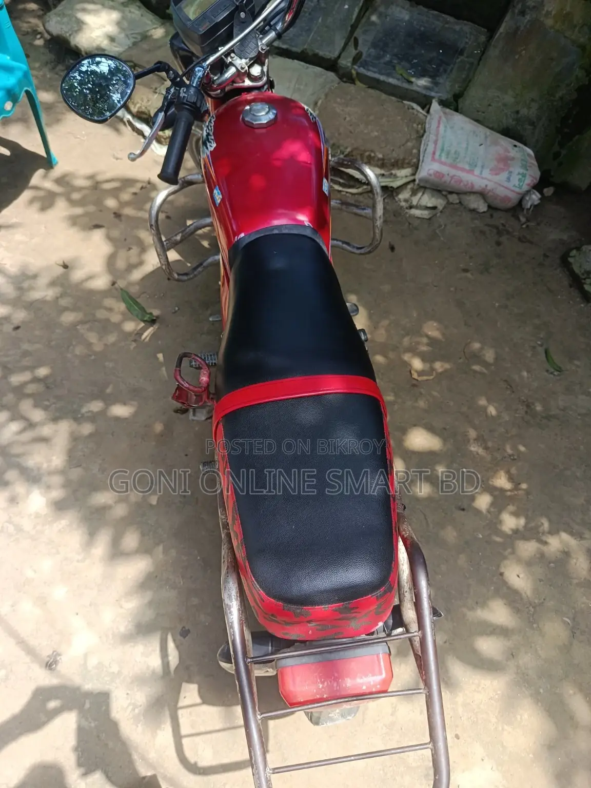 Honda 2002 Red