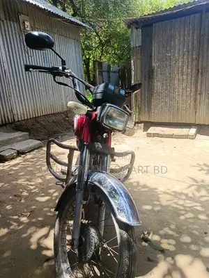 Honda 2002 Red