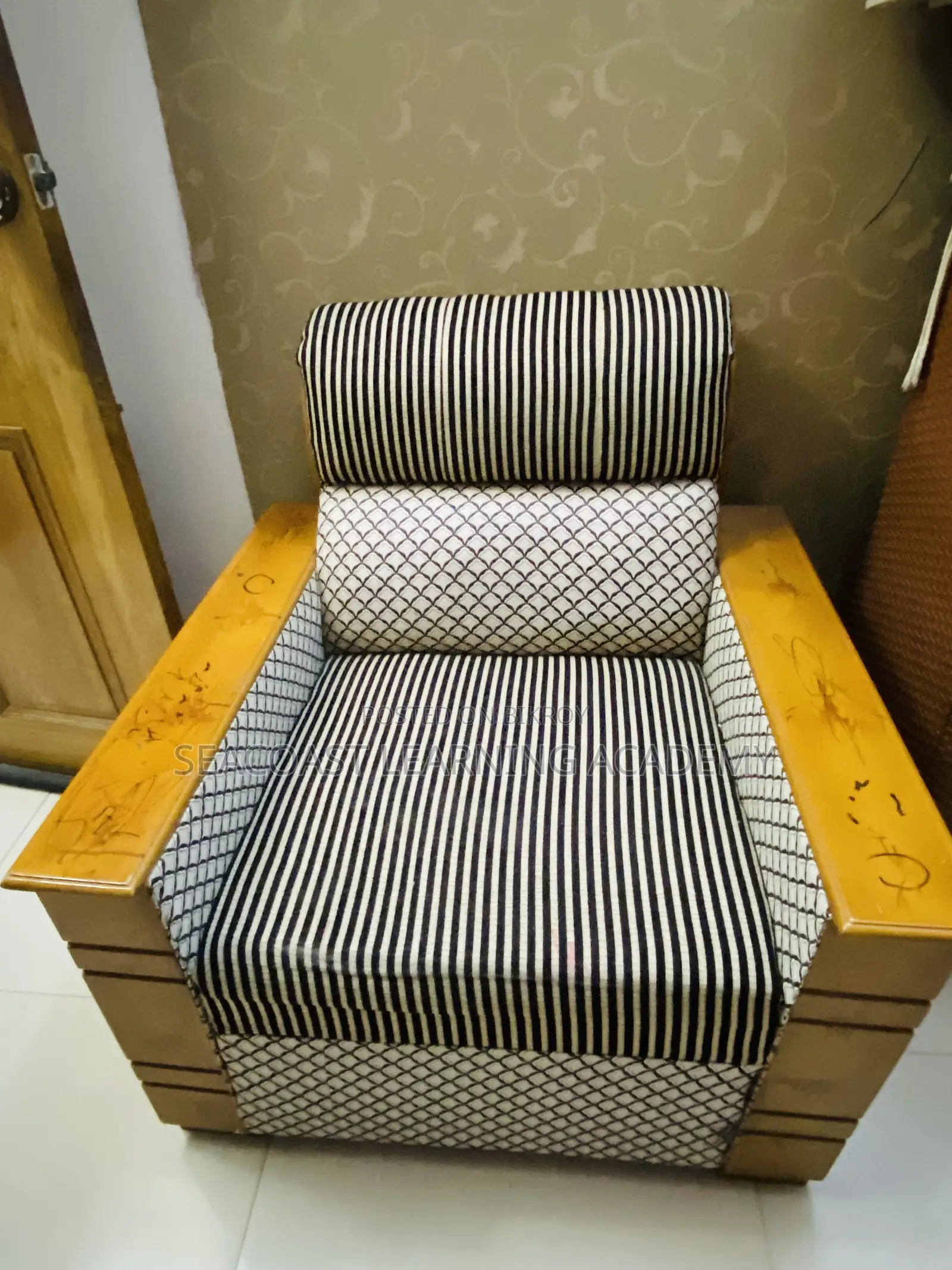 Sofa Set for Sale (2+2+1)