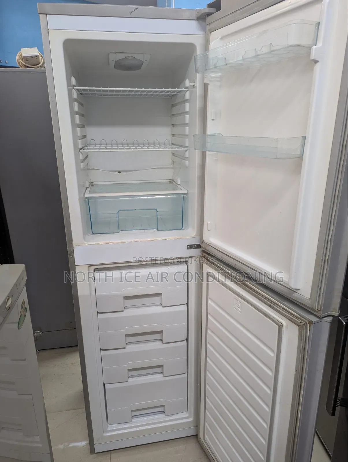 Minister Glass Door Fridge 305 Ltr.