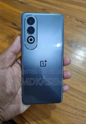 ওয়ানপ্লাস নর্ড সিই৪ ২৫৬ জিবি ব্ল্যাক