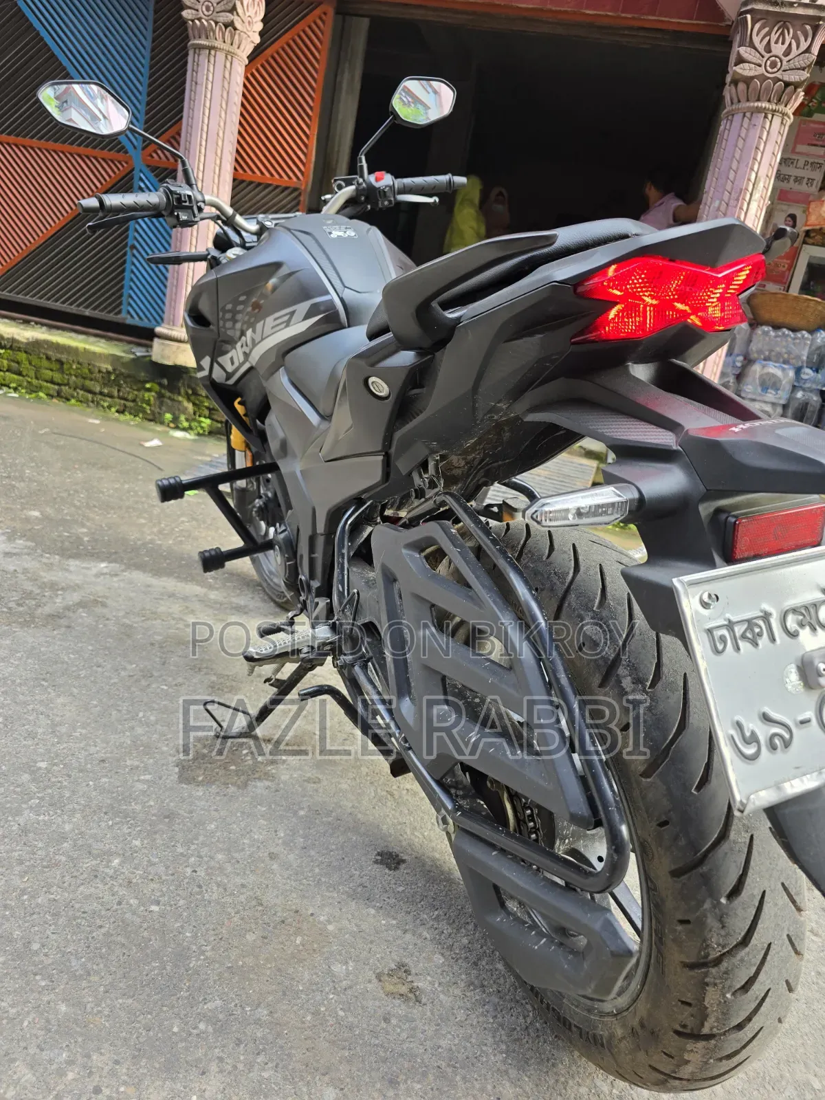 Honda Hornet 2024 Gray