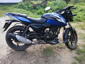 বাজাজ পালসার ১৫০ ২০২২ ব্লু