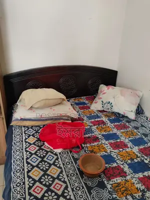 Large size bed for sale.
