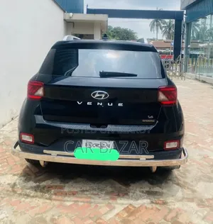 Hyundai Venue 2021 Black
