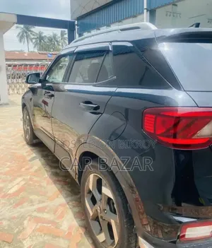 Hyundai Venue 2021 Black