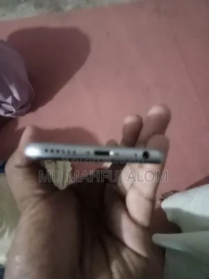 Apple iPhone 6 32 GB White