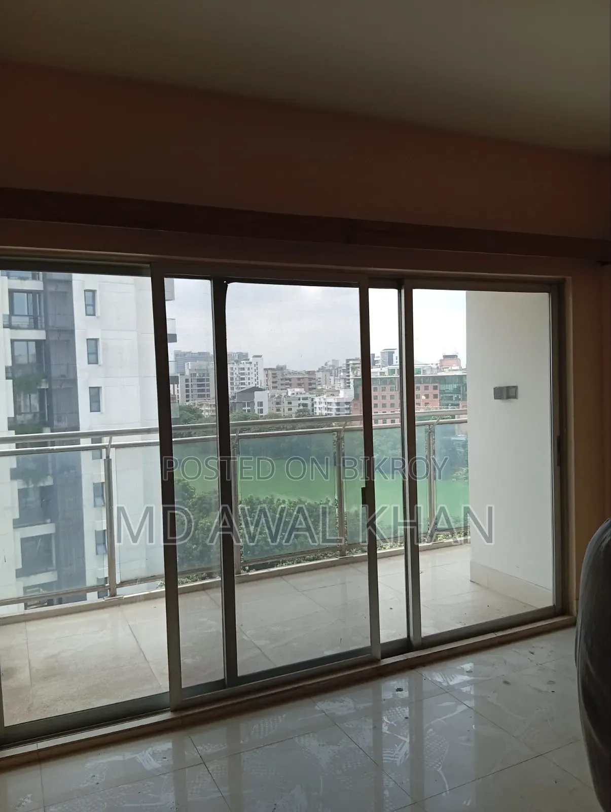 4-Bedroom Apartment in Baridhara for Sale