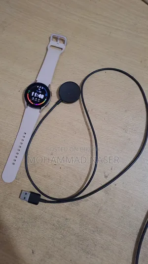 Samsung Galaxy Watch 4
