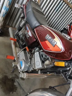 Yamaha 2000